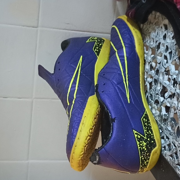 Nike Jr. Hypervenom Phelon II Indoor Soccer Shoe Purple - Picture 11 of 12